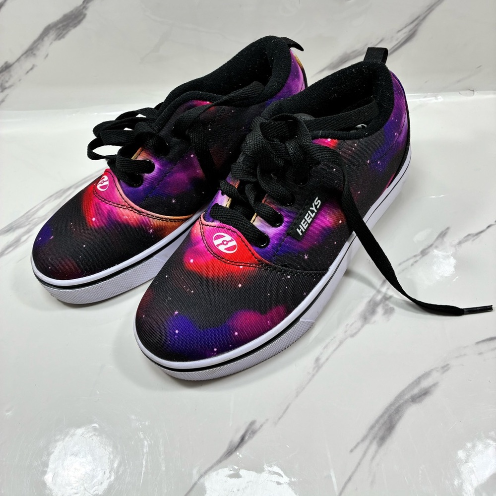 Heelys Kids Galaxy no accesories no covers As is